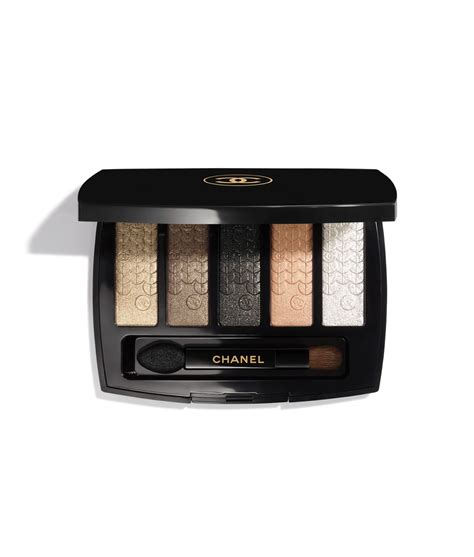 chanel lumine graphique eyeshadow.